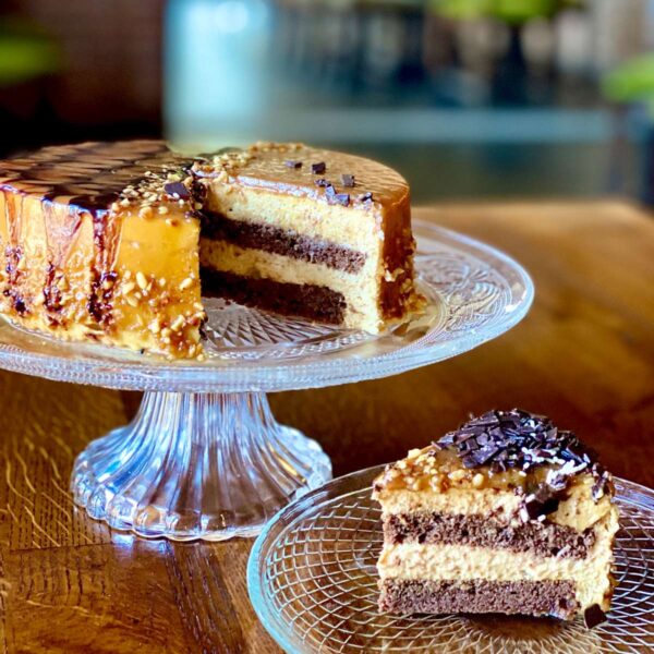 TORT SNICKERS
